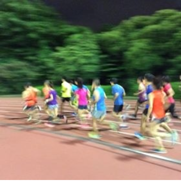 harriers track race